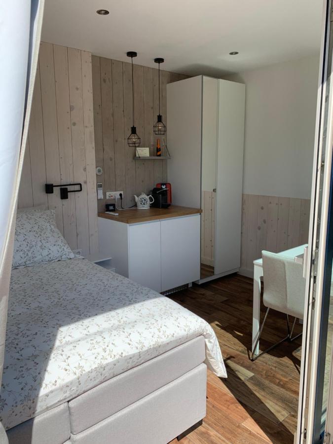 B&B Diemerplein Diemen ภายนอก รูปภาพ
